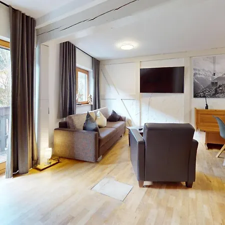 Mabero Penthouse 101 Appartement