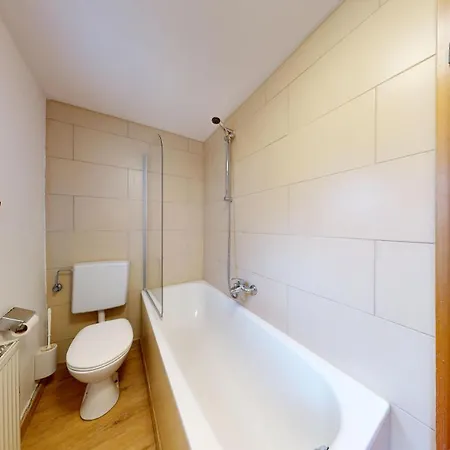 Mabero Penthouse 101 젤암제
